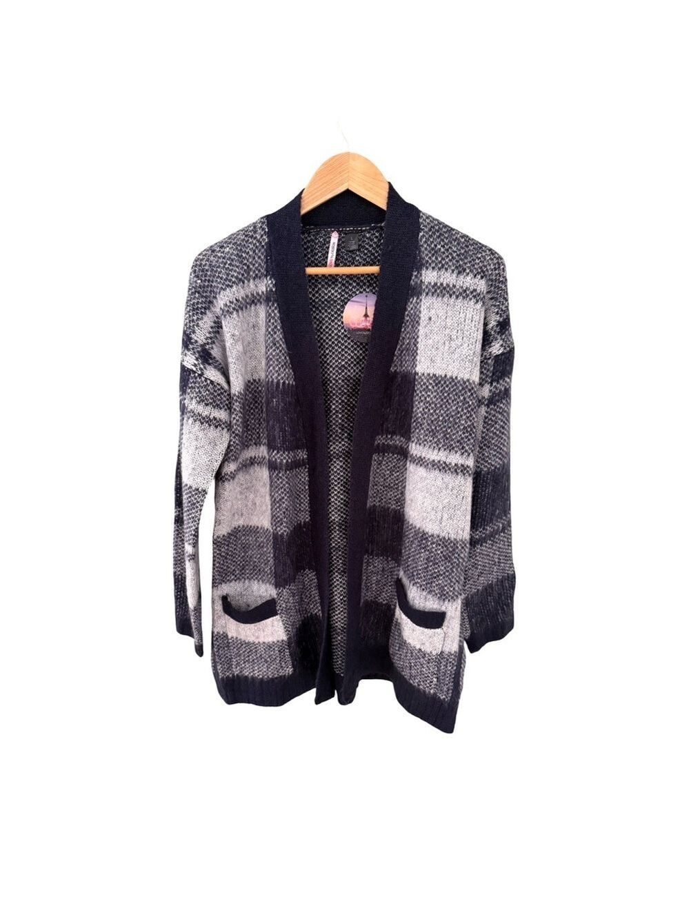 Love By Design Long Sleeve Navy Open Front Plaid Cardigan Sweater NWT Size L